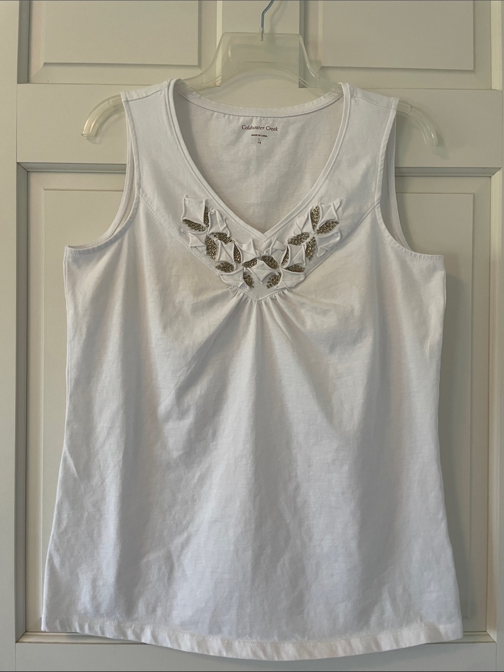Coldwater Creek White Sleeveless V-Neck Tank with Metallic Leaf Accents